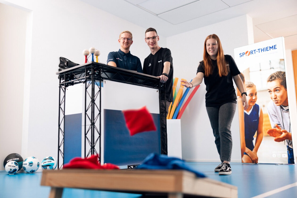 Sport-Thieme präsentiert Produkte und Lösungen im persönlichen Austausch mit Besuchenden am Messestand
